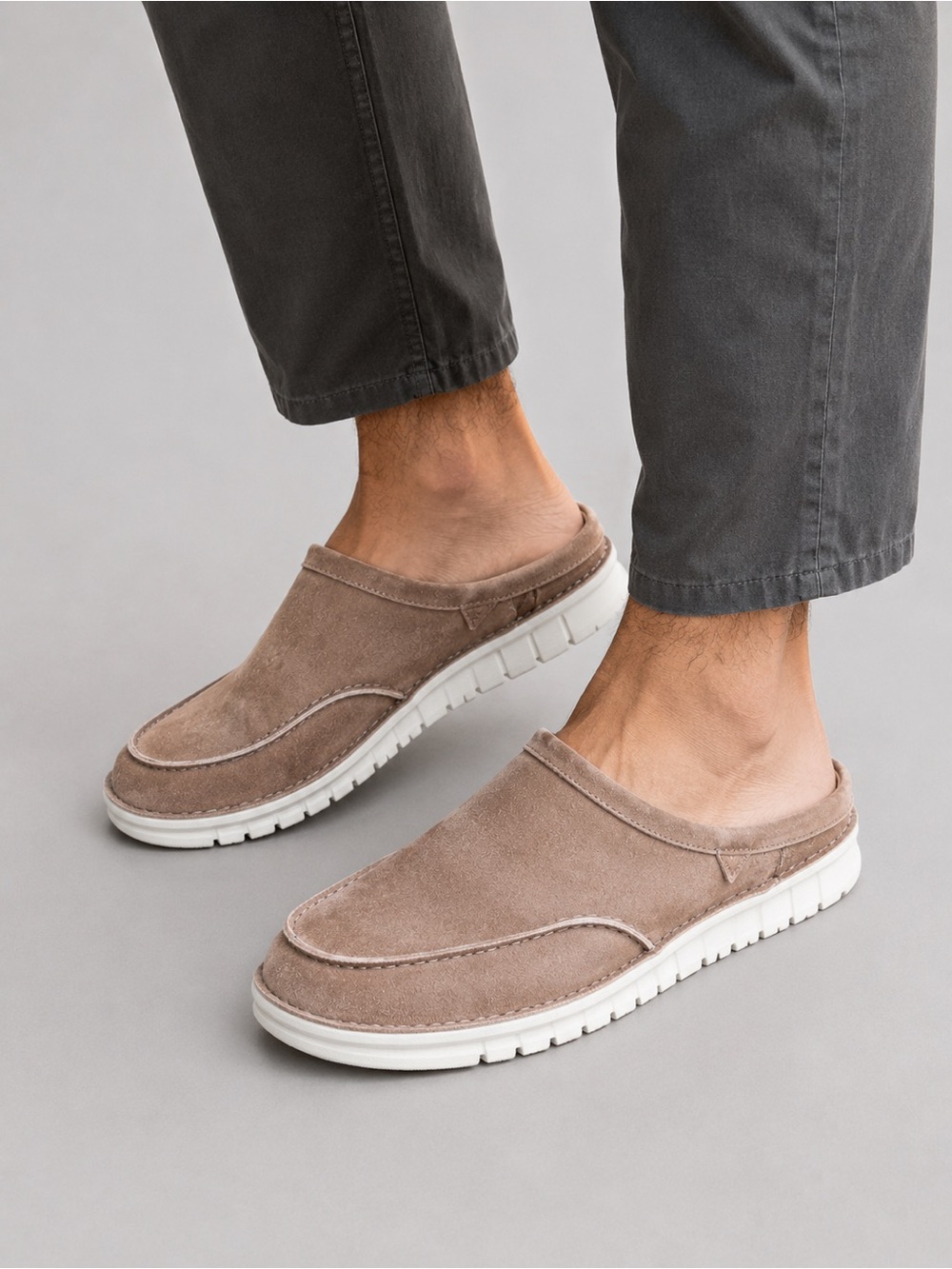 Vionic Uptown Clog Suede Mule – Taupe – Men’s 10.5 Wide - Picture 9 of 9